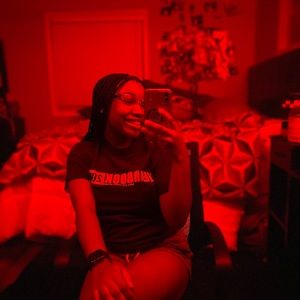 Meet your Posher, Hailey